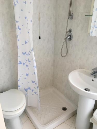 Hotel Azzurro Varazze Bagian luar foto