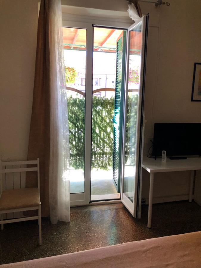 Hotel Azzurro Varazze Bagian luar foto