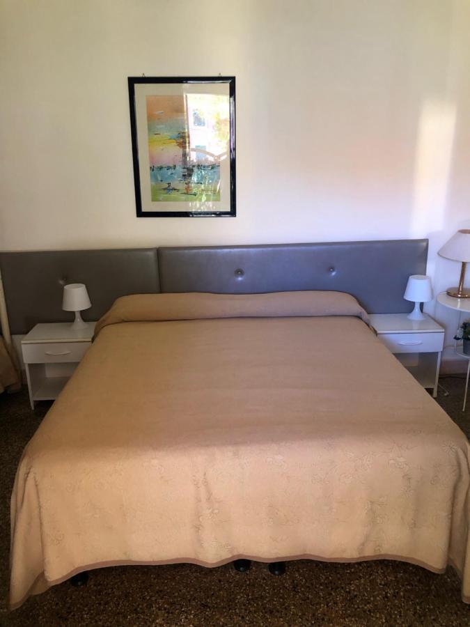 Hotel Azzurro Varazze Bagian luar foto