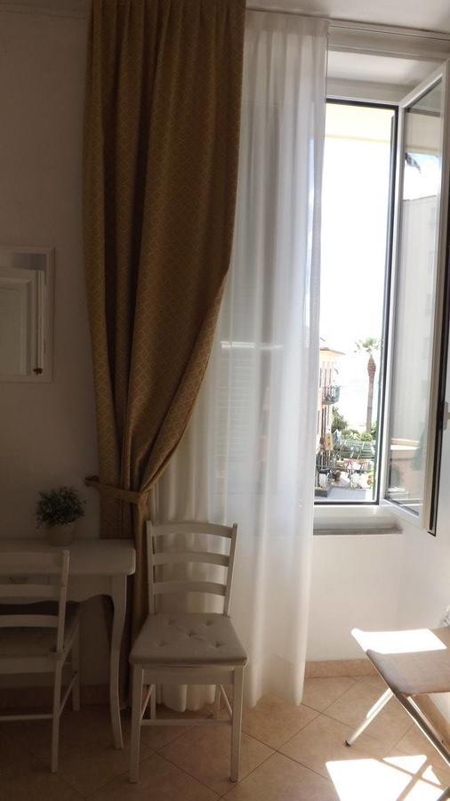 Hotel Azzurro Varazze Bagian luar foto